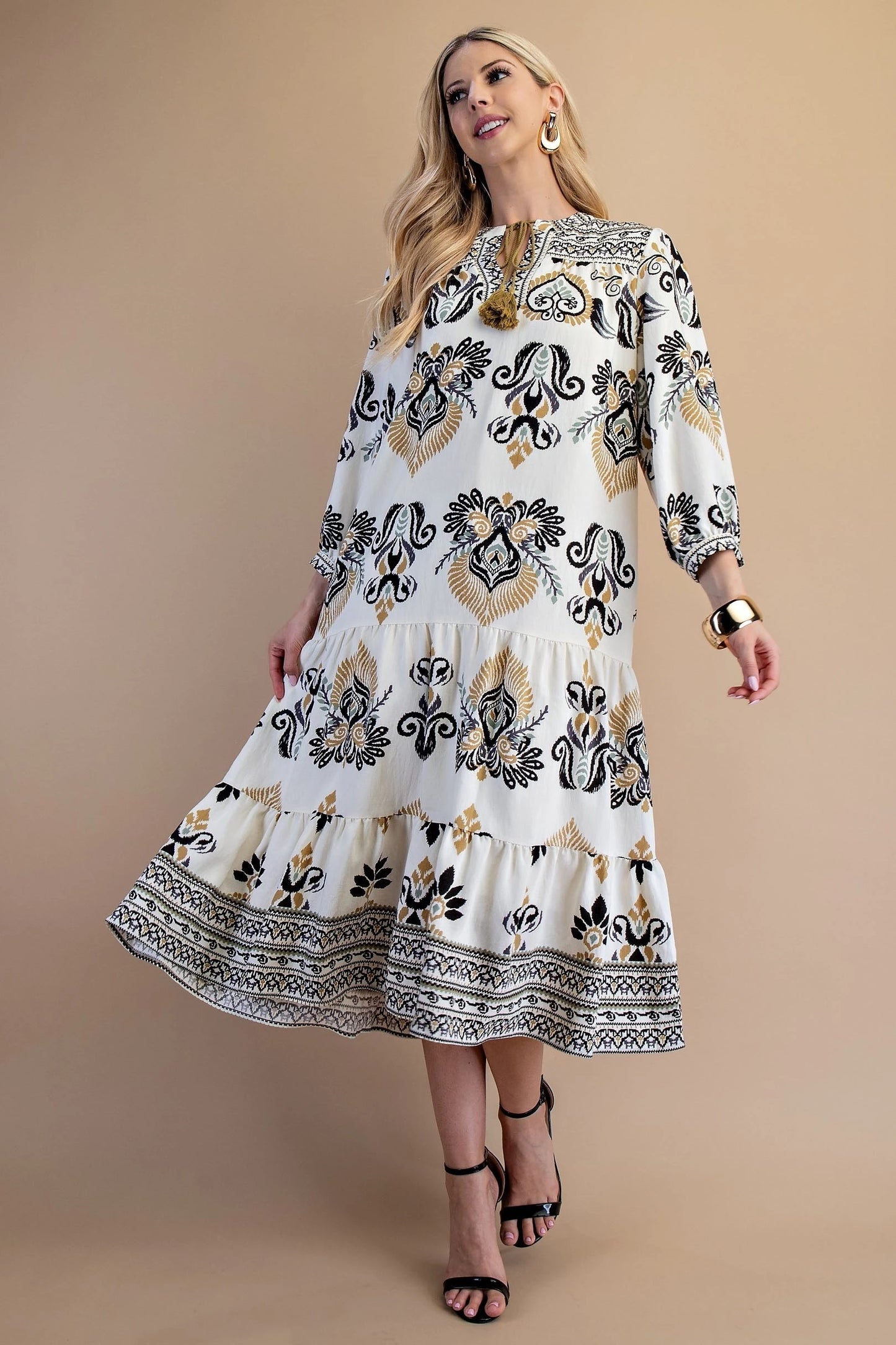 Printed Tiered 3/4 Length Sleeve